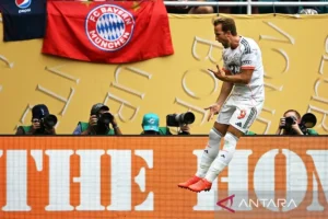 Muenchen Pesta Enam Gol ke Gawang Leipzig, Harry Kane Hattrick