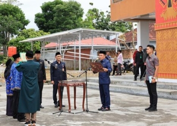 Bupati Lambar lantik 274 PPPK Pemkab Lambar di halaman Lamban Pancasila, Kamis 19 Juni 2025