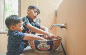 Penerapan PHBS pada Anak Disarankan Sejak Masuk SD