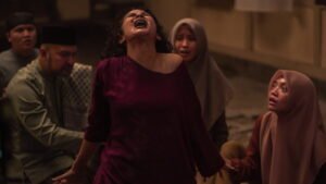 Dinda Kanya Dewi Bongkar Luka Batin dalam Kitab Sijjin dan Illiyyin