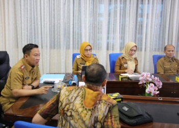 Rapat Tim Manajemen PMO di Ruang Kerja Sekda. Dok. Adpim