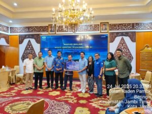 Pemberian 400 Beasiswa Universitas Indonesia Mandiri, Wujud Komitmen Gubernur Jambi 