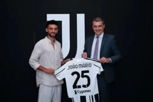 Juventus Secara Resmi Mendatangkan Joao Mario dari FC Porto