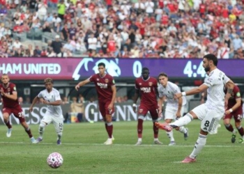 MU Perlu Bangun Ulang Kepercayaan Diri Usai Musim yang Buruk