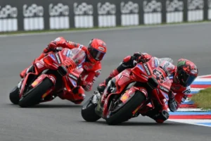 Bagnaia Rebut Pole Position MotoGP Ceko, Marquez Terjatuh di Akhir Sesi