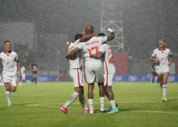 David da silva rayakan gol