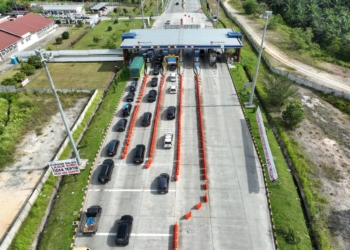 Foto udara kendaraan sedang melakukan antrian di Pintu Tol. Dok Hutama Karya