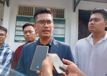 Kuasa hukum tergugat, Bagas Siregar. (FOTO: Lampost.co/Bambang Pamungkas)