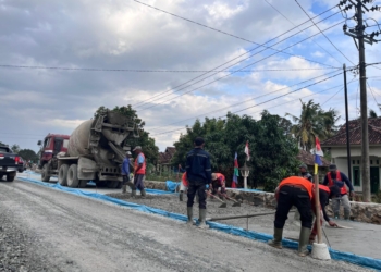 Pembangunan dan perbaikan jalan di Lampung. Lampost.co/Silvia