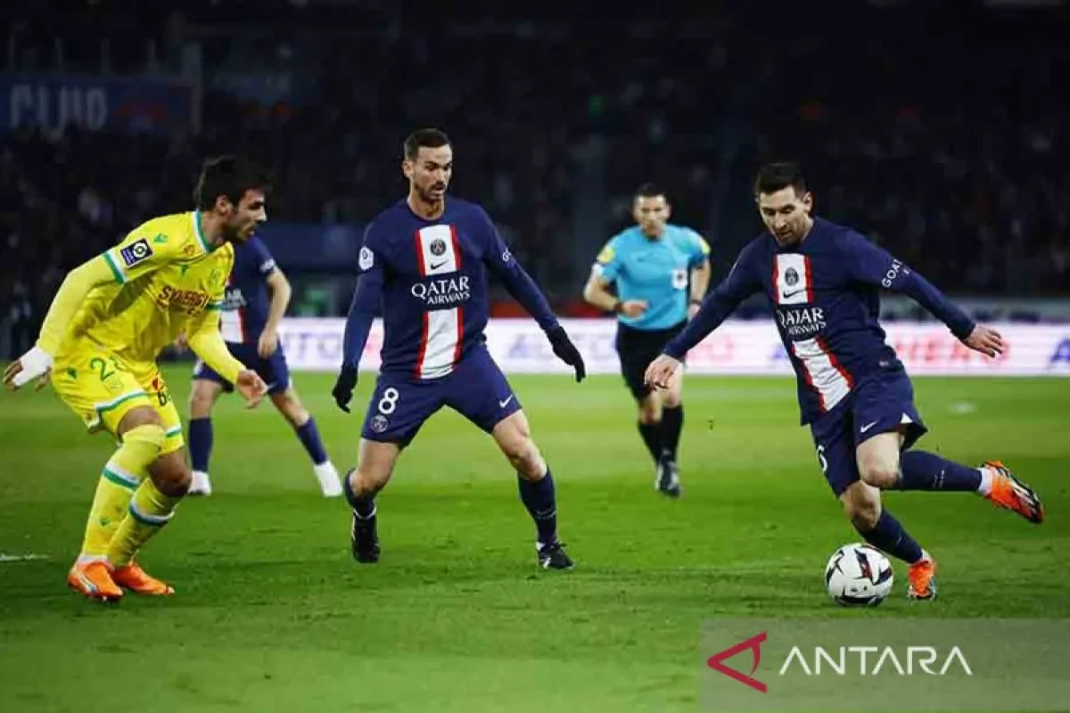 Pemain Paris St Germain, Fabian Ruiz (8)