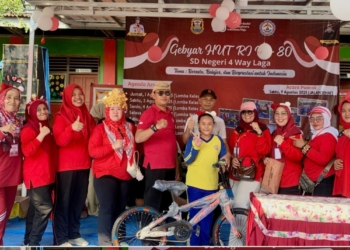 SDN 4 Way Laga menutup rangkaian Gebyar HUT Kemerdekaan RI ke-80 dengan kegiatan Jalan Sehat pada Sabtu, 9 Agustus 2025.