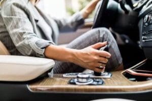 7 Cara Simpel Merawat Transmisi Matik Awet dan Bebas Biaya Servis Mahal