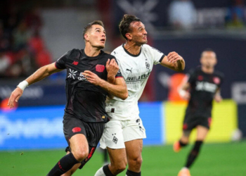 Timnya Kevin Diks Monchengladbach Tahan Imbang Leverkusen