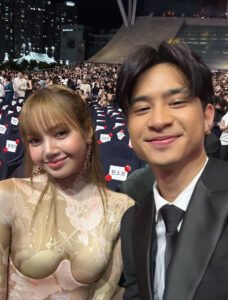 Devano Danendra Klarifikasi Foto dengan Lisa BLACKPINK di BIFF 2025 Bukan Hasil AI