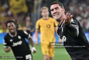 Dua Gol Telat Juventus Buyarkan Kemenangan Dortmund