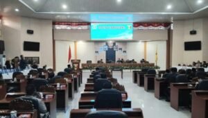 Anggota DPRD Tanggamus ‘Bolos’ di Paripurna Pengesahan RAPBD-P 2025 jadi Sorotan