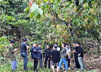 Penyidik melakukan olah tempat kejadian perkara (TKP) lokasi kegiatan pendidikan dasar di kaki Gunung Betung area perkebunan warga Desa Talang Mulya, Kecamatan Punduh Pidada, Kabupaten Pesawaran. Dok Polda Lampung
