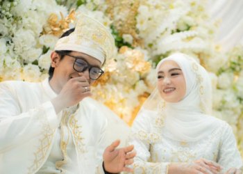 Komika Dzawin Nur Resmi Menikah, Ini Profesi Sang Istri yang Ekstrem