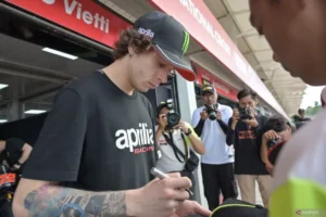 Bezzecchi Rebut Pole Position di MotoGP San Marino 2025