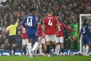 Kartu Merah Roberto Sanchez Sulitkan Chelsea