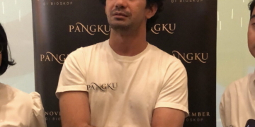 Reza Rahadian sutradara film pangku