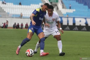 Borneo Perpanjang Rekor Kemenangan Usai Bungkam Arema 3-1