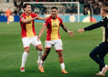 Go Ahead Eagles Kalahkan Panathinaikos, Dean James Ciptakan Dua Assist