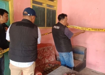 Satreskrim Polres Lampung Tengah bersama Unit Reskrim Polsek Terbanggi Besar berhasil membongkar aksi pembuatan senjata api rakitan (Senpira) di Kabupaten Lampung Tengah, Senin, 29 September 2025. Dok Polres