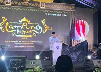 Gubernur Lampung, Rahmat Mirzani Djausal. Silvia