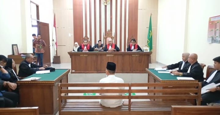 Sidang dalam agenda eksepsi terdakwa Dawam di PN Tanjungkarang, Kamis, 23 Oktober 2025.