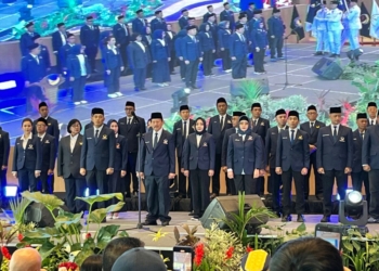 Ketua Umum Partai NasDem Surya Paloh resmi melantik kepengurusan DPW Partai NasDem Lampung periode 2025--2029 di Hotel Grand Mercure, Bandar Lampung, Sabtu, 25 Oktober 2025. (Lampost.co / Asrul Septian Malik)