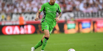 DFB Pokal: Moenchengladbach Kalahkan Karlsruher 3-1, Kevin Diks Tampil Penuh