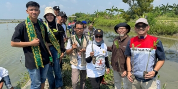 Menyulam Baluarti Hijau untuk Pesisir Tangguh
