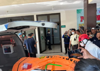 Jenazah korban ambruknya musala Ponpes Al Khoziny yang ditangani RS Bhayangkara Polda Jatim. (ANT)