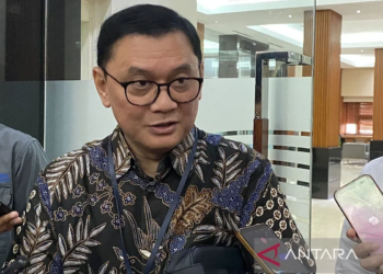 Direktur Eksekutif Departemen Komunikasi BI Ramdan Denny Prakoso usai menghadiri acara Taklimat Media di Kantor Pusat BI, Jakarta, Senin (26/5/2025). ANT