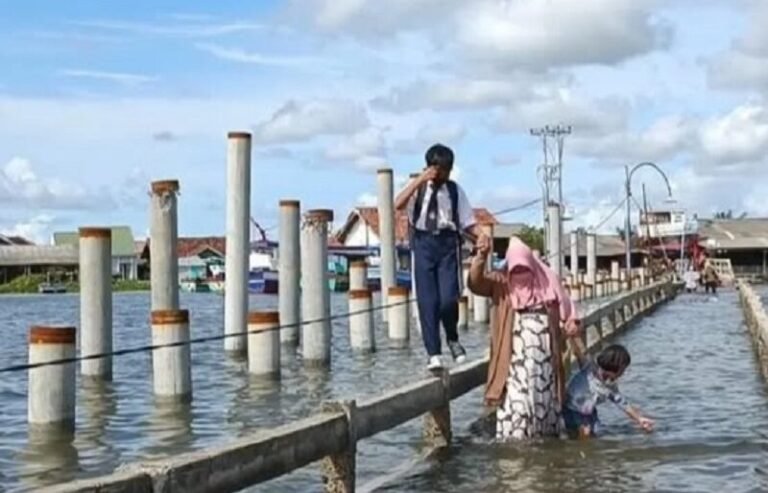Waspada Banjir Rob di Pesisir Lampung pada 16-21 Mei 2026