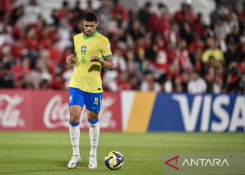 Bek timnas U-17 Brasil, Luis Eduardo