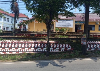 Kantor Dinas PMDT Lampura, Senin, 3 November 2025. (Foto: Lampost.co/ Fajar Nofitra)