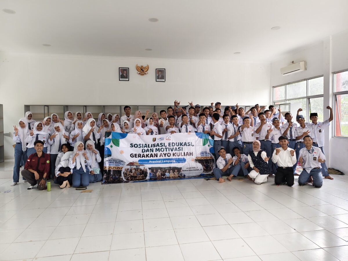 Gerakan Ayo Kuliah (GAK) menggelar evaluasi kegiatan edukasi dan motivasi lanjut kuliah di Sekolah Rakyat Menengah Atas (SRMA) 32 Lampung Selatan. Dok PKH Lampung