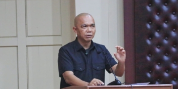 Jaksa Agung Muda Bidang Intelijen Prof. Dr. Reda Manthovani menyampaikan arahan di Gedung Pusiban, Komplek Kantor Gubernur Lampung, Rabu (12/11/2025). Dok Diskominfotik Lampung.