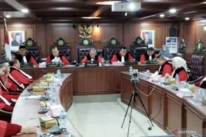 MKD Putuskan Adies Kadir dan Uya Kuya Tak Langgar Etik