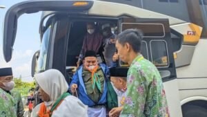 Dugaan Korupsi Kuota Haji Bikin Jemaah Berangkat di Usia Senja