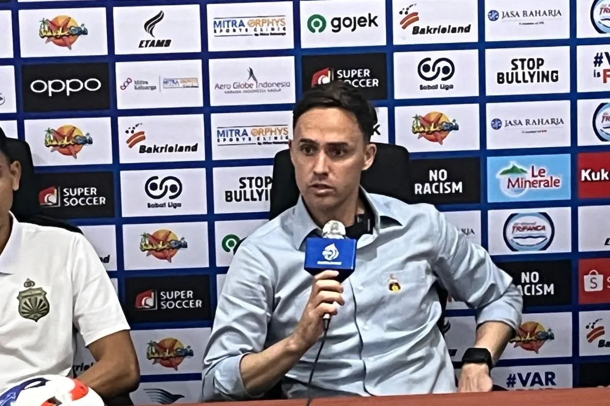 Pelatih Bhayangkara Presisi Lampung FC, Paul Munster