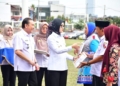 Penyerahan piagam penghargaan Inovasi Posyandu tingkat Provinsi Lampung, Rabu 12 November 2025. Dalam peringatan Hari Kesehatan Nasional (HKN) ke-61 digelar di lapangan korpri Bandar Lampung.