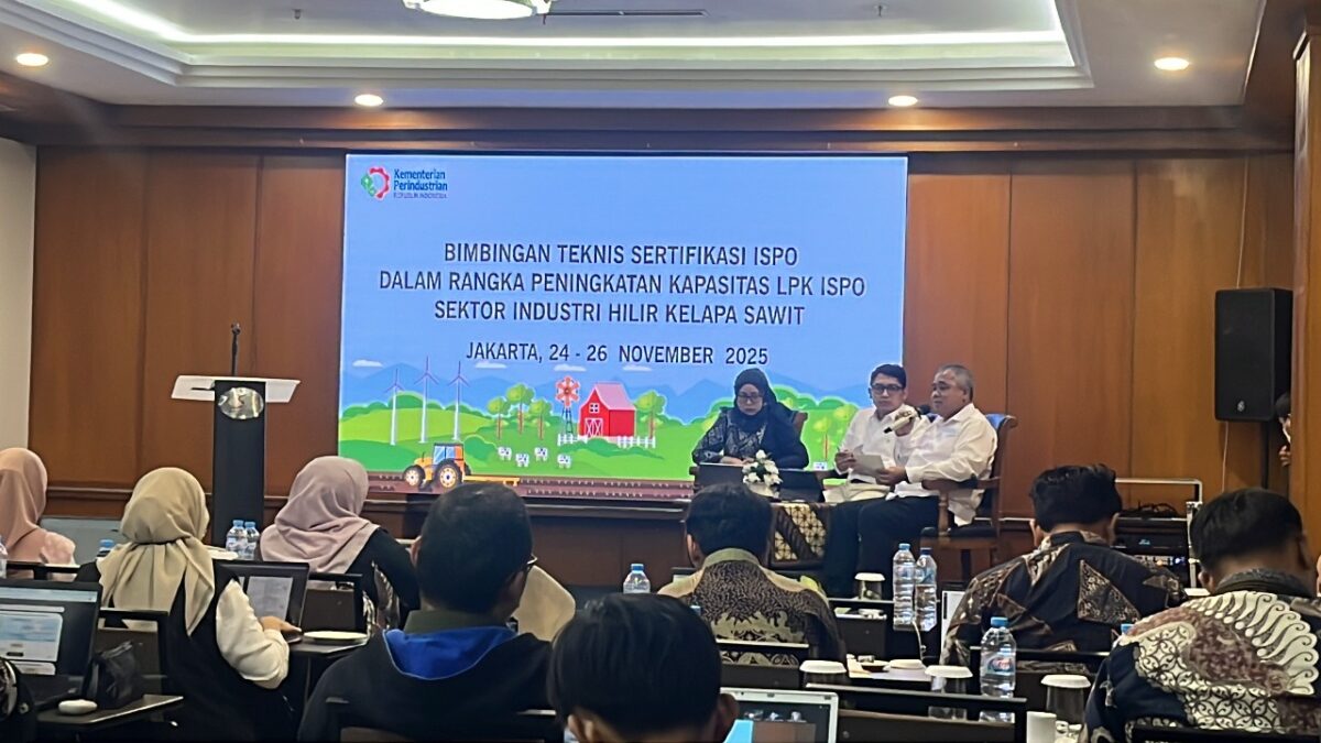 Bimbingan Teknis Sertifikasi ISPO yang diselenggarakan oleh Kementerian Perindustrian pada 24–26 November 2025 di Jakarta.