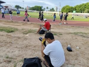 Fotografer Olahraga di Stadion Pahoman Jadi Peluang Menjanjikan 