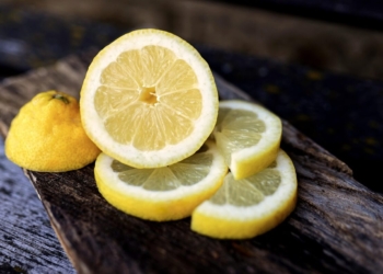 Coba Resep Minuman Ini di Pagi Hari untuk Mengatasi Sembelit