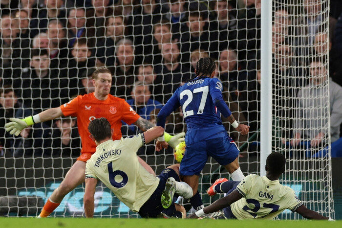 Chelsea Kalahkan Everton 2-0, Cole Palmer Cetak Satu Gol