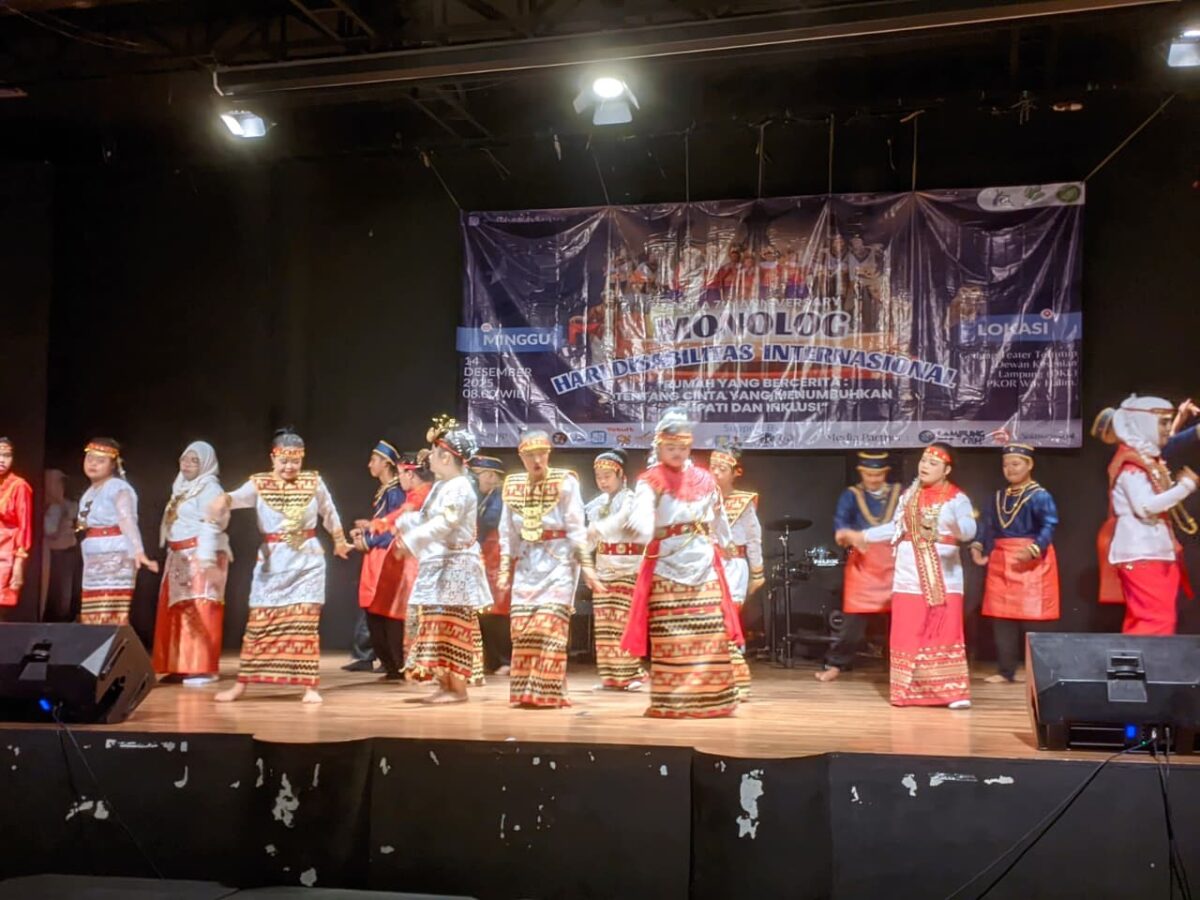 Panggung Pentas Pupuk Kepercayaan Diri Anak Disabilitas