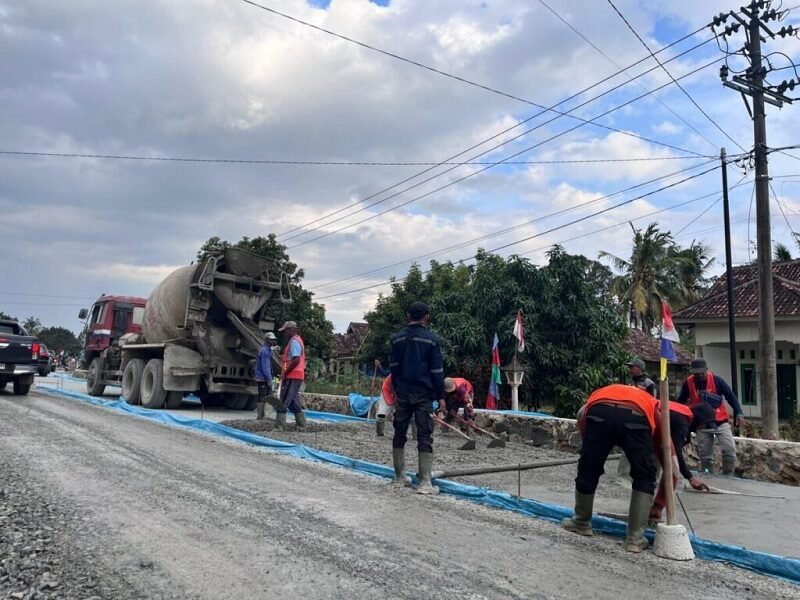 Pemprov Lampung Siagakan Infrastruktur Jalan Provinsi Menjelang Libur Nataru